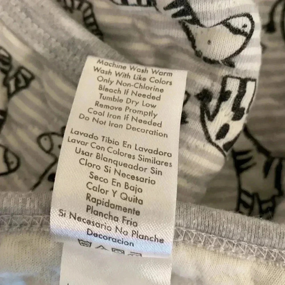 Little Beginnings pajamas - Picture 6 of 7